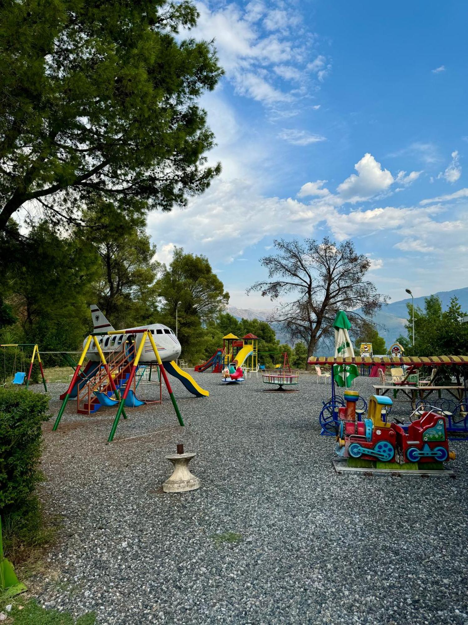 Hotel Panorama & Spa Elbasan Kültér fotó